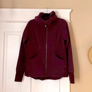 Lululemon Pleat To Street Hooded slightly cropped Hi Low scuba jacket